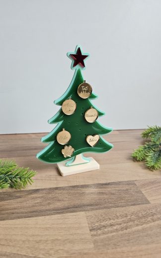 Bradul familiei personalizat cu nume